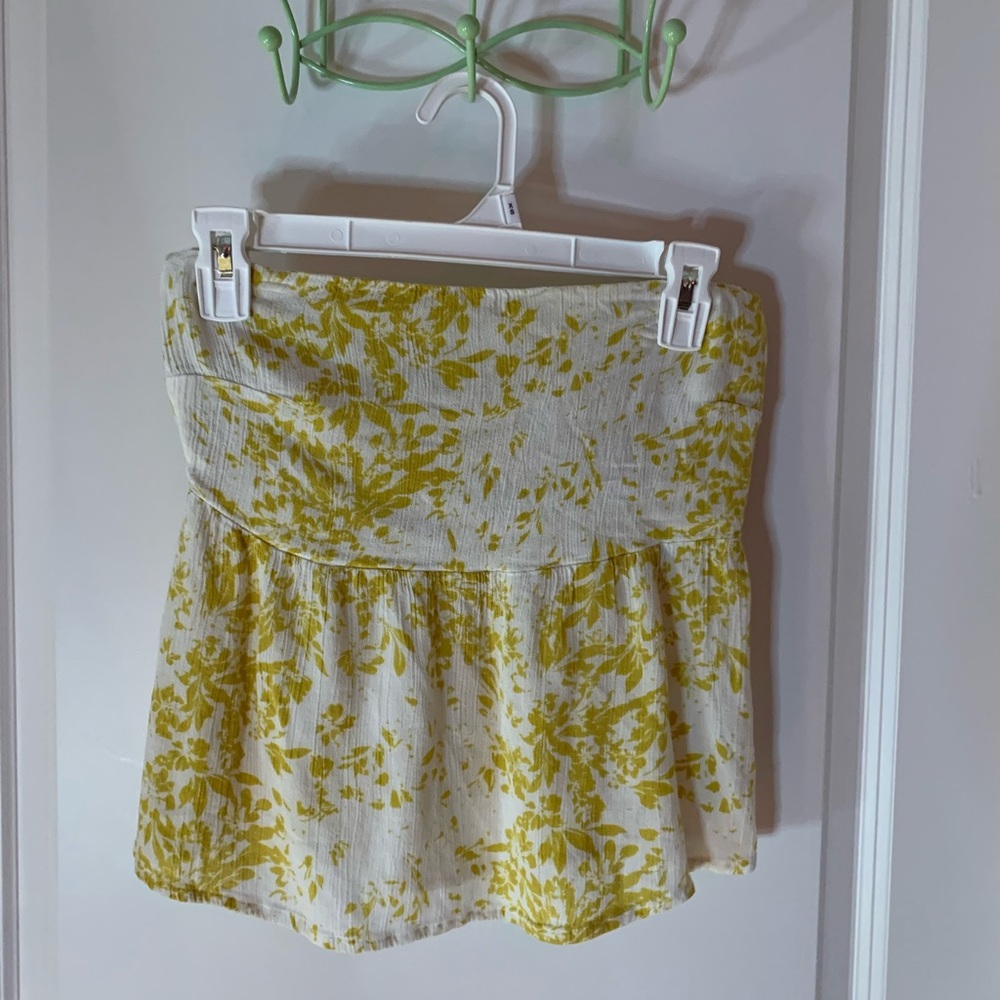 Floral strapless crop top, size S, O’Neill